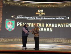 Bupati Asahan Terima Penghargaan Outstanding Cultural Diversity Preservation Initiative Tahun 2024