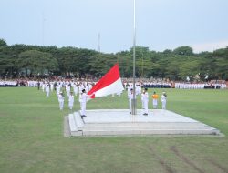 Upacara Penurunan Bendera Merah Putih Tingkat Kabupaten Asahan Berjalan Lancar