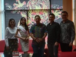 Ketua Permabudhi Sumut Do’a kan Nadine Regina Huang Menjuarai Teen Miss Tionghoa 2024