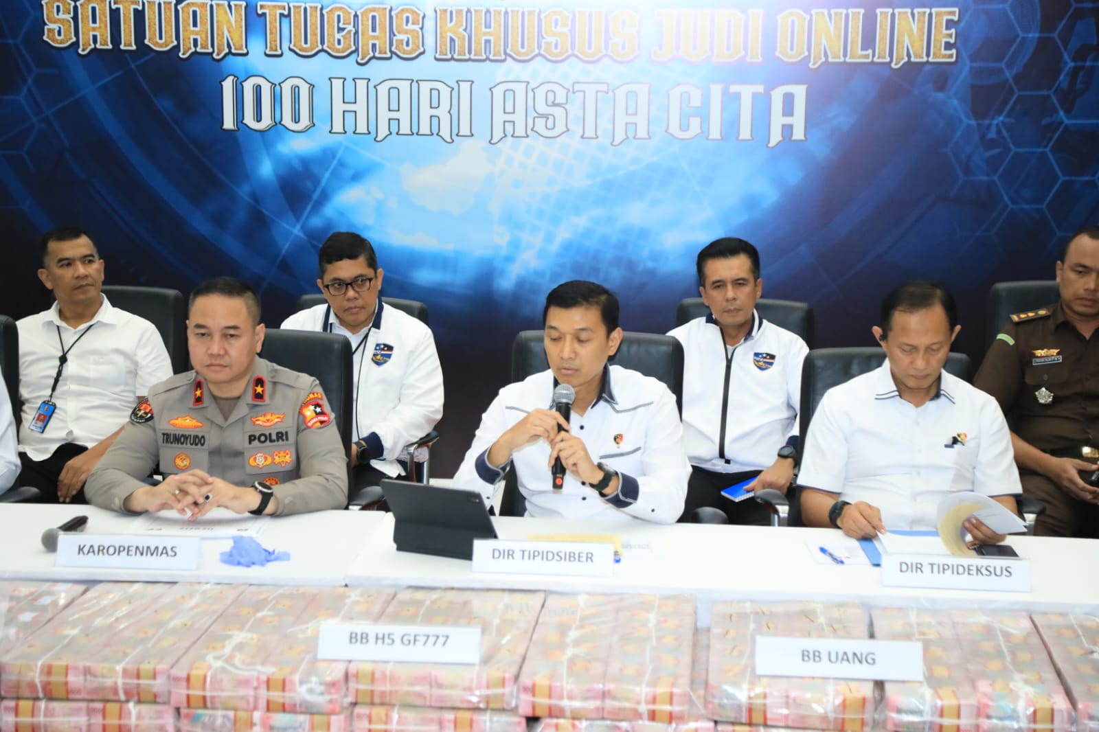 Polri Berhasil Bongkar Tiga Jaringan Besar Judi Online dengan Total Aset Rp61 Miliar