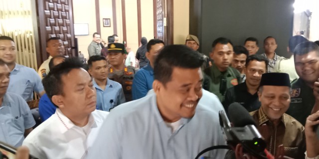 Walikota Medan Pastikan Kepengurusan KTP Berjalan Lancar