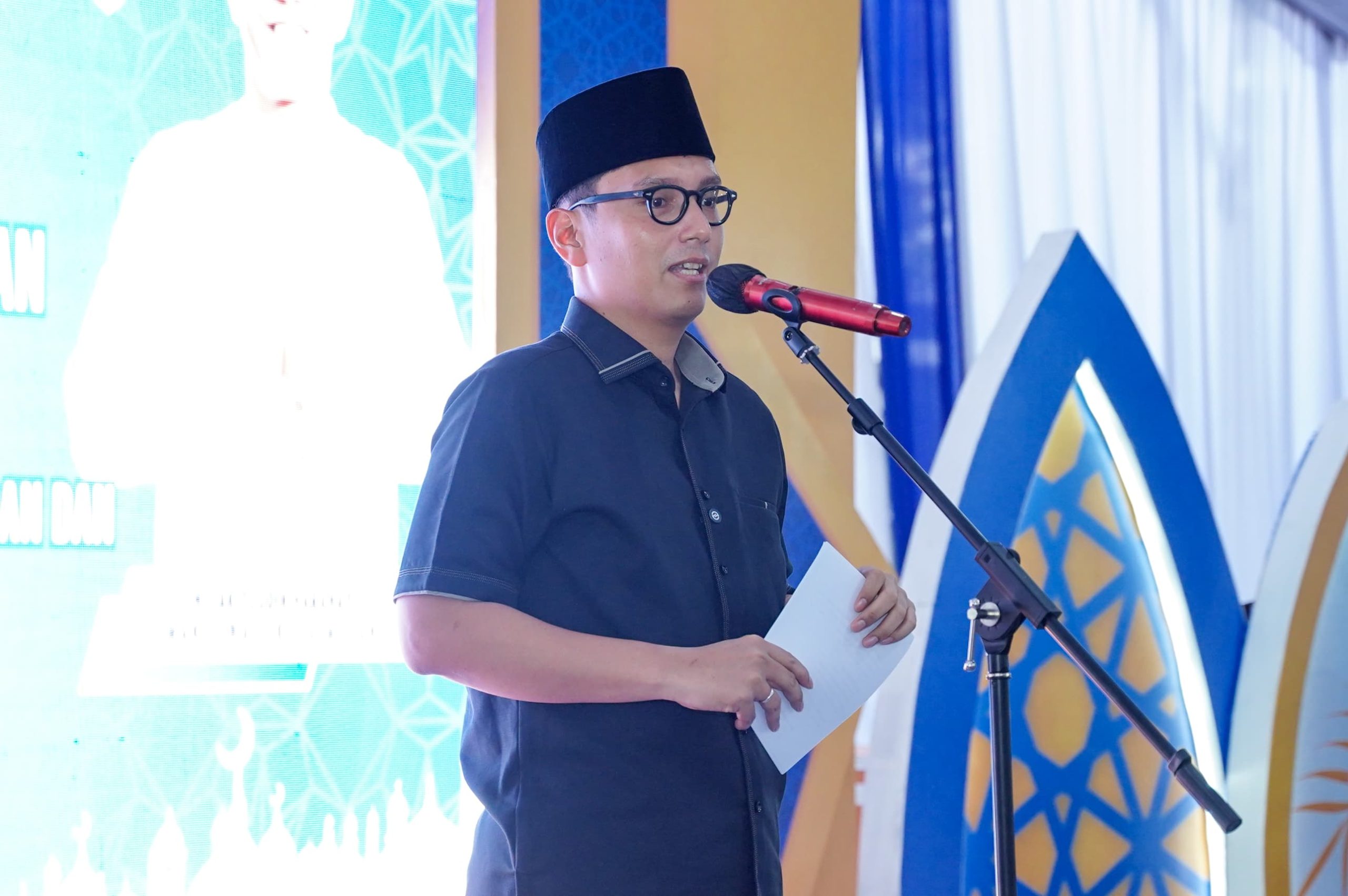 Judul: "Buka Puasa Bersama Relawan, Wali Kota Medan Rico Waas: ‘Tanpa Dukungan Kalian, Saya Tidak Bisa Jadi Wali Kota’"