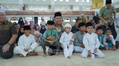 BKM Agung H. Achmad Bakrie Kisaran Salurkan Bantuan Ramadhan untuk Anak Yatim dan Kaum Dhuafa