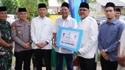 Bupati Langkat Serahkan Rp920 Juta untuk 46 Masjid dalam Safari Ramadhan