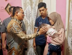 Wakil Wali Kota Medan Jemput Langsung Balita Penderita Kanker Mata ke Rumah Sakit