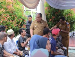 Bupati Asahan Salurkan Bantuan Beras untuk Warga Terdampak Banjir di Kisaran Timur