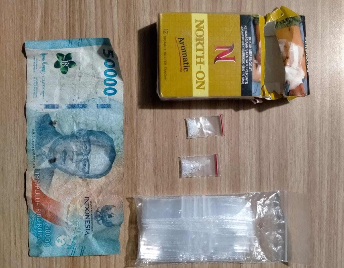 Satresnarkoba Polres Pelabuhan Belawan Tangkap Perantara Pengedar Sabu di Hamparan Perak