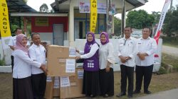 Sinergi Dinkes Sumut – Asahan, Tiga Posyandu Terima 5 Meja dan 10 Kursi