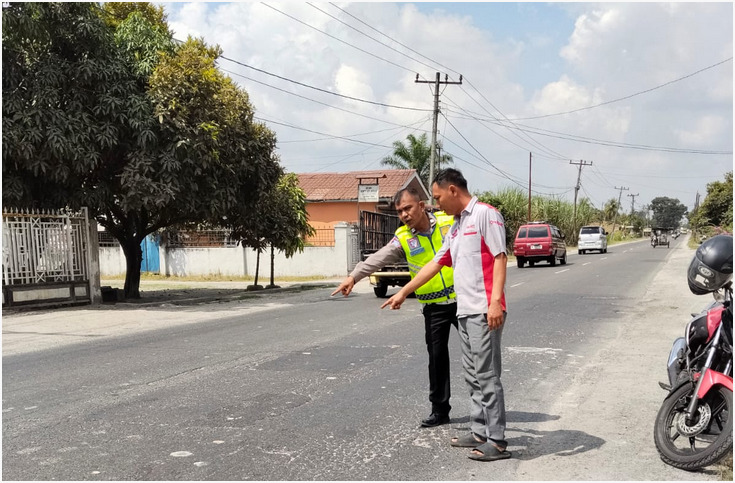Truk Tronton Tabrak Sepeda Motor di Perbaungan, Pengemudi Kabur