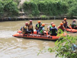 Wakil Wali Kota Medan Pimpin Gerakan Bersih Sungai Deli, Ajak Warga Lawan Sampah Demi Cegah Banjir