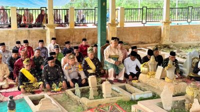 Bupati Zukri Hadiri Prosesi Adat Belimau Sultan Sambut Ramadan 1447 H