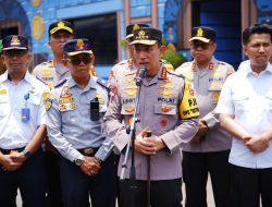 Kapolri Tinjau Terminal Purabaya, Pastikan Pengamanan dan Pelayanan Mudik Lebaran 2026