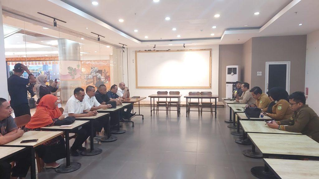 Pansus PAD DPRD Medan Temukan Dugaan Penyimpangan Retribusi Sampah di Mall dan Apartemen