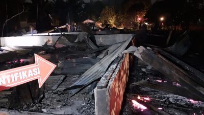 10 Rumah Kosong di Komplek PT ADEI Tebing Tinggi Ludes Terbakar, Polisi Selidiki Penyebab Api