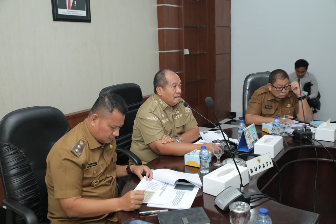 Bupati Asahan Terima Laporan Akhir Studi Kelayakan Gerai UMKM, Disiapkan Jadi Pusat Bisnis Baru di Kisaran
