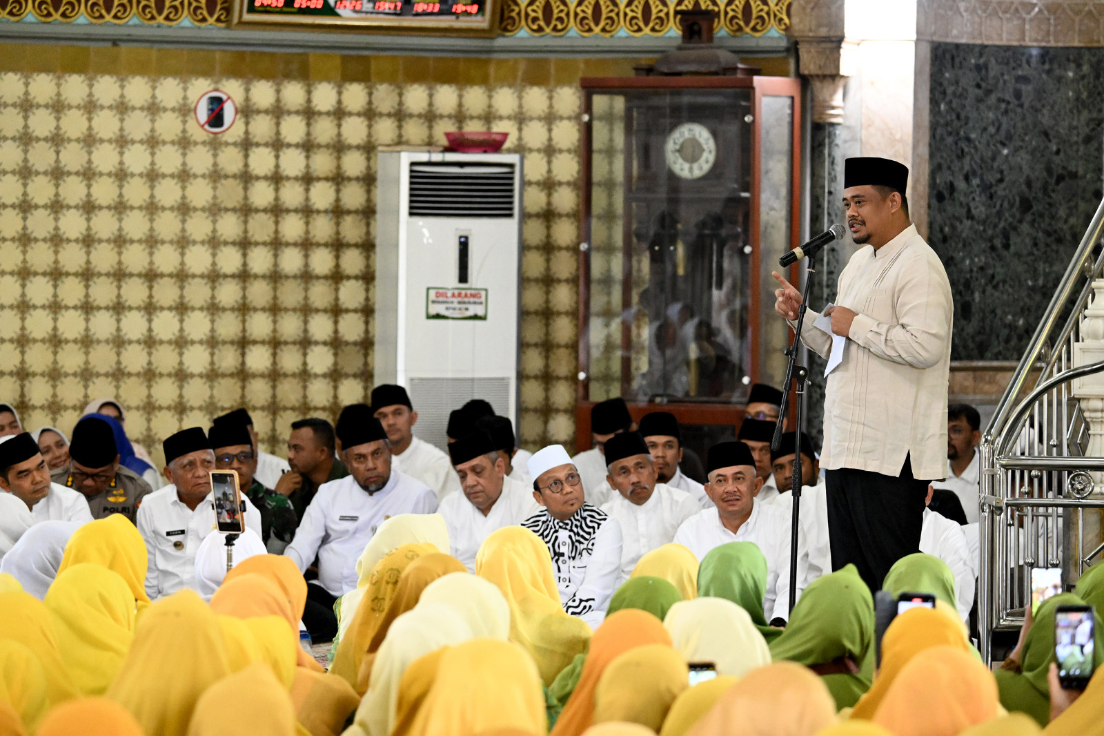 Pengajian Akbar HUT ke-78 Sumut, Bobby Nasution Doakan Daerah Bebas Bencana dan Narkoba