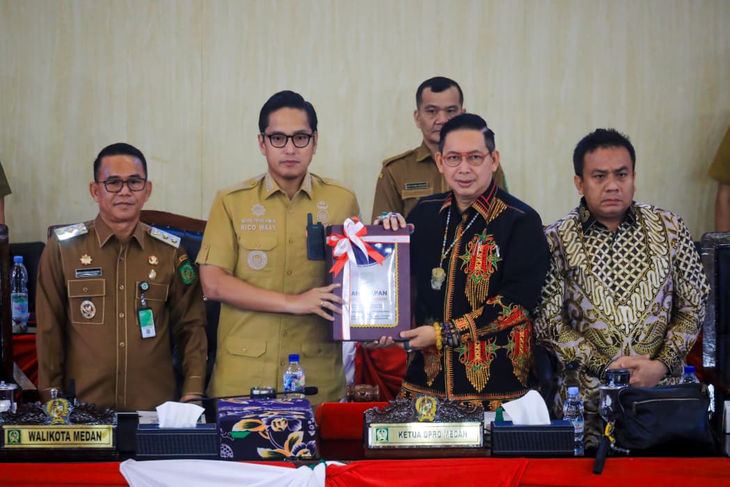 Wali Kota Medan Tegaskan Keuangan Daerah Sehat, Sampaikan Jawaban atas Pemandangan Umum Fraksi DPRD
