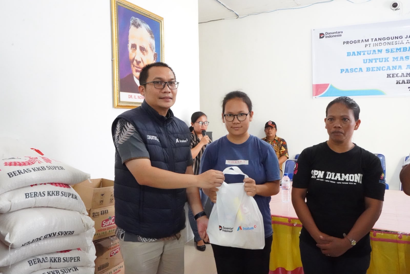 Inalum Bantu 46 KK Korban Puting Beliung di Toba